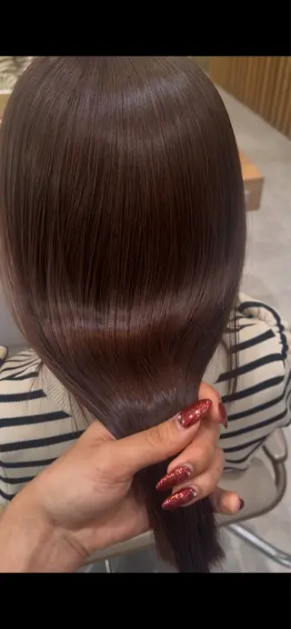 ロング KENJE湘南台 田澤明菜のヘアスタイル