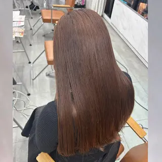 ロング ☘️透明感オリーブ ナミ☘️のヘアスタイル