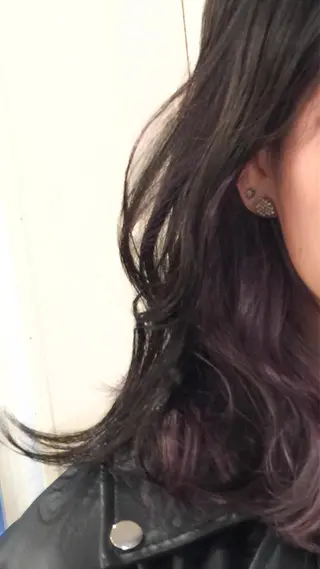 ミディアム ホワイト&レイヤーカ ットエクステ長畠俊輔のヘアスタイル