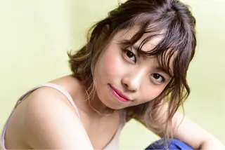 ミディアム カラー GLROW haruhiのヘアスタイル