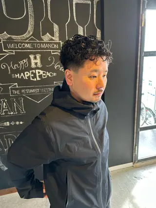 パーマ メンズ SALOWIN栄3丁目店所属・俵 知広のヘアスタイル
