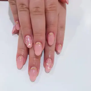 ネイル 矢崎 千春のネイルデザイン