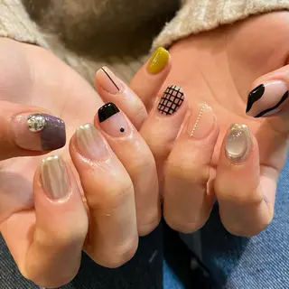 ネイル shio ♡ 2月予約受付中のネイルデザイン