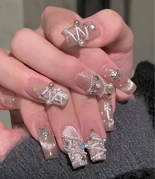 ネイル D-BEAUTY Nailsalonのネイルデザイン