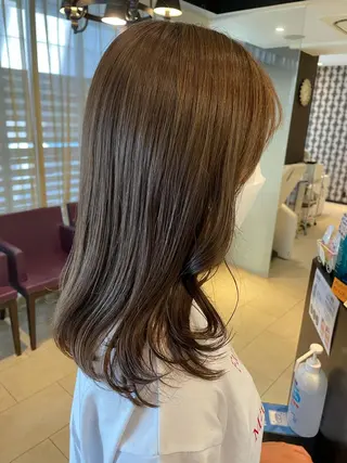 セミロング 天王寺ハイトーン rinkaのヘアスタイル