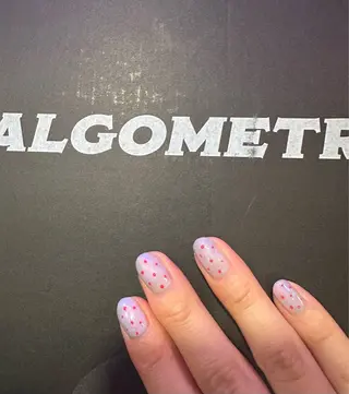 ネイル e.nail所属・🍎吉田 恵里🍎のネイルデザイン