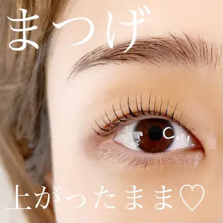 マツエク・マツパ eyelashsalon Lily Me所属・イイダ リナのマツエク・マツパデザイン