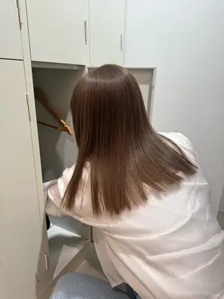 ロング カラー 店長　MANAMI ／ブリーチ／骨格ボブのヘアスタイル