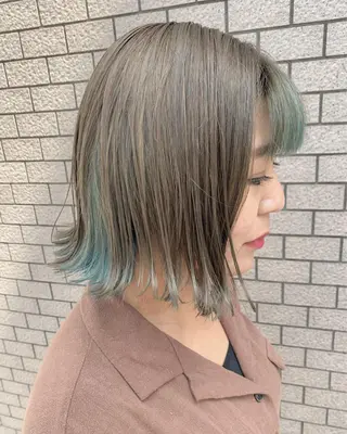 ショート 透明感ハイライト◎ 伊藤夏海のヘアスタイル