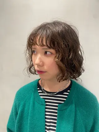 ミディアム パーマ soto.所属・ショートカット♡ 石川優奈のヘアスタイル