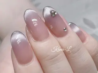 ネイル 芦辺 香奈のネイルデザイン