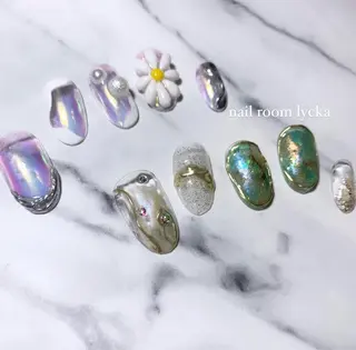 ネイル ﾈｲﾙﾙｰﾑﾘｯｶ 𝐦𝐚𝐲𝐮のネイルデザイン