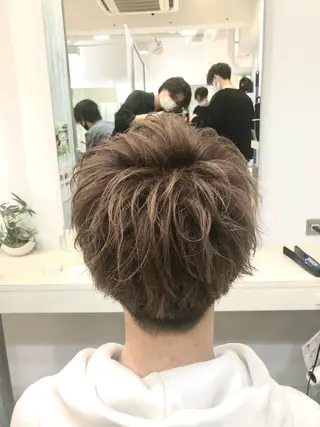 ショート カラー メンズ 髪質改善× ハイライト溝江のヘアスタイル