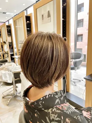 ショート ショート白髪染め無料 ／河瀬謙介のヘアスタイル