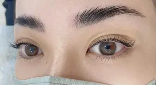 マツエク・マツパ アイブロウ .ula 𝑨𝒚𝒂𝒌𝒂のマツエク・マツパデザイン