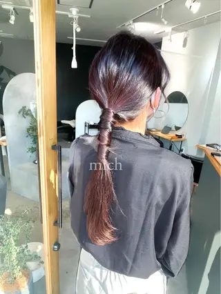 ロング 岸川 恭子のヘアスタイル