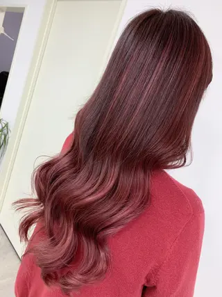 ロング 🥇近藤 恭輔🥇 Recharme新保のヘアスタイル