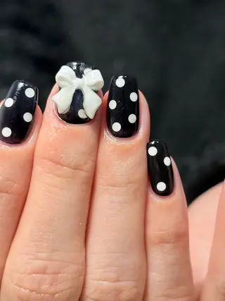 ネイル she saw me / shokoのネイルデザイン