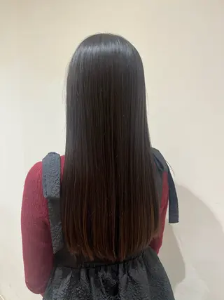 ロング レイヤー/顔まわり 透明感カラー柳澤優名のヘアスタイル