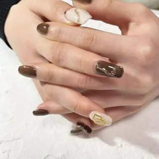 ネイル nail.gorin所属・吉村 優子のネイルデザイン