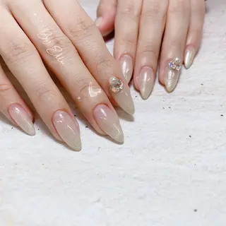 ネイル 閨匠ビューティサロン 新橋店♡Ellieのネイルデザイン