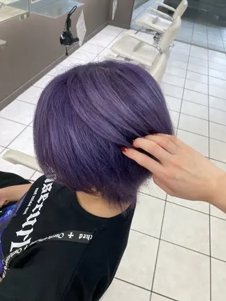 ショート カラー 暗髪つや髪💫 岡本彩花のヘアスタイル