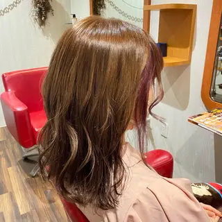 セミロング 'Inovel'所属・木宮 美緒のヘアスタイル