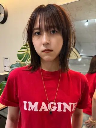 ミディアム レイヤーカット\ウル フ　chinatsuのヘアスタイル