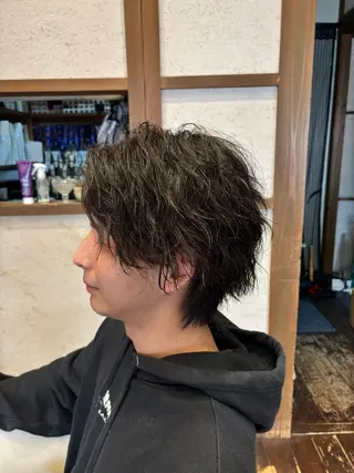 パーマ メンズ りずむヘアデザイン所属・Rhythm / RYOMAの眉毛・アイブロウイメージ