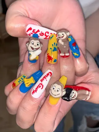 ネイル NES NAIL所属・さゆり￤推しキャラ ￤ロングネイル🩷のネイルデザイン