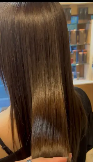 セミロング サロウィン渋谷　caldo店所属・渋谷👑艶髪縮毛矯正 曲がる矯正✨ヒガシのヘアスタイル