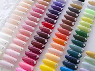 ネイル ネイル＆フラワーサロン〜Ri✦hiro〜鳥栖店所属・HIRATA RIEのネイルデザイン