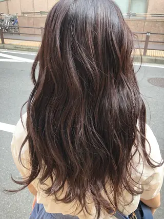 セミロング 國次 夕貴のヘアスタイル