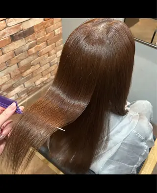 ロング カラー ✨ハイトーン/暗髪/ ハイライト/松岡✨のヘアスタイル