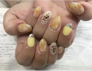 ネイル OOMINE KAORIのネイルデザイン