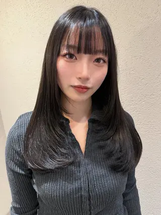 YAMADA KOKOROのヘアスタイル