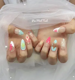 セミロング HANA 長さだしのネイルデザイン