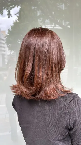 ミディアム カラー 🍓ハイトーンカラー 🎀nene🍓のヘアスタイル