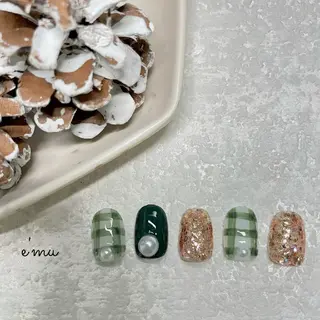 ネイル nail salon e'mu💐のネイルデザイン