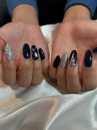 ネイル 藤井 里緒奈のネイルデザイン