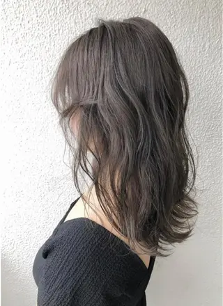 カラー FURUKAWA JUNYAのヘアスタイル