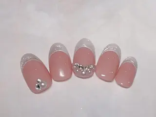 マツエク・マツパ ネイル アイブロウ Nail&eye Belire 新宿のネイルデザイン