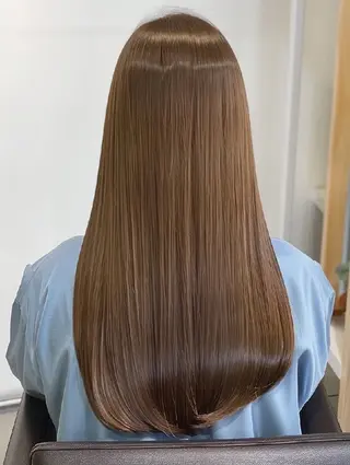 カラー 束感まつぱ🥑🤍 NATUKI🤍のマツエク・マツパデザイン