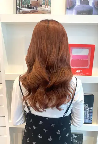 セミロング みなもと ちはるのヘアスタイル