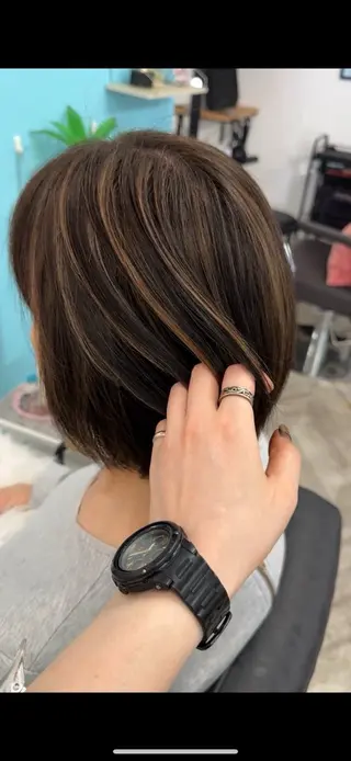ショート YU MAのヘアスタイル