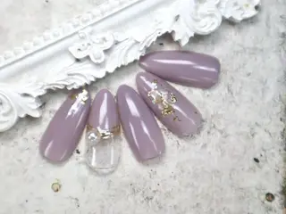 ネイル へぜリヒ ·もものネイルデザイン