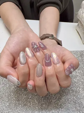 ネイル Guarendo錦糸町店所属・ガレンドウ 白澤 愛子のネイルデザイン