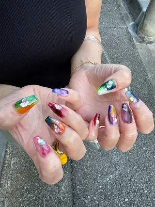 ネイル LAVISH nail salonのネイルデザイン