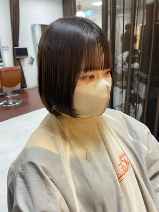 ミディアム 瀧下 唯のヘアスタイル