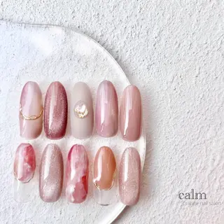 ネイル calm 〔ｶｰﾑ〕のネイルデザイン